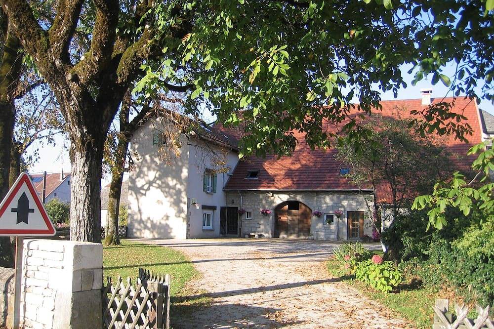 Appartement entier, Appartement Bonnefontaine Jura 4 A 6 Personnes in Bonnefontaine, Jura Francais