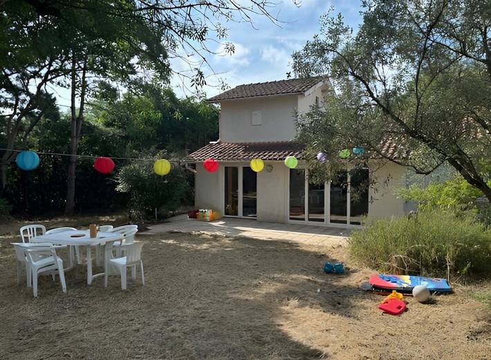 Gîte pour 8 personnes, avec jardin dans Plage de la Plaisance