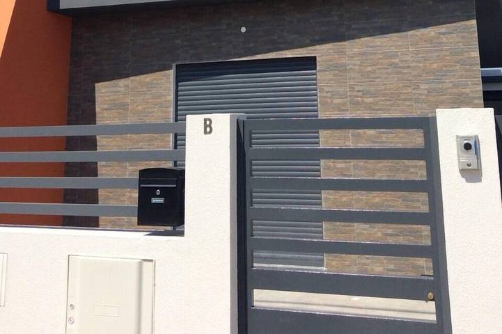 Casa de férias para 7 pessoas, com varanda em Quinta do Conde