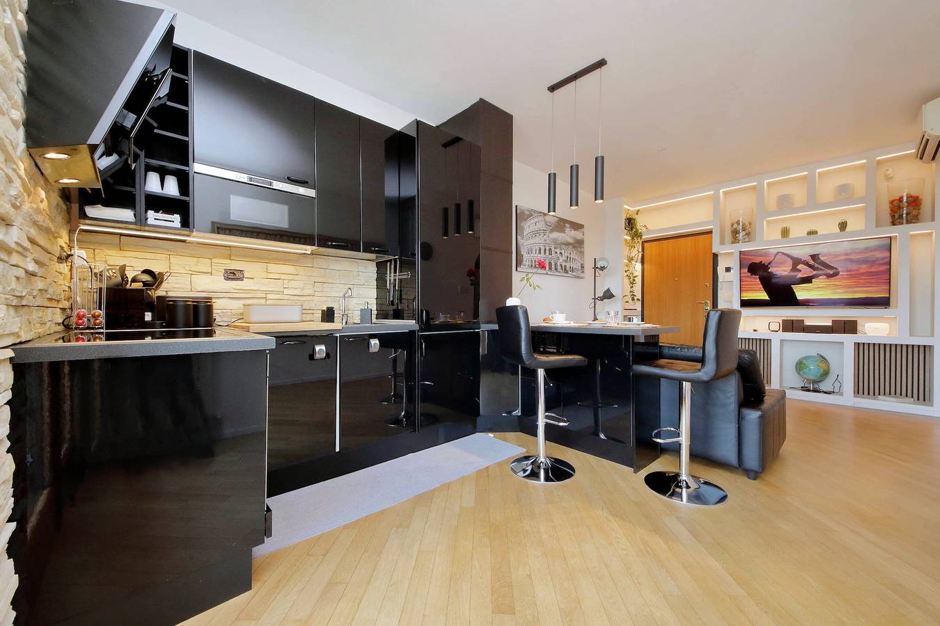 Entire apartment, 4Bnb - Flaminia Prestigious Flat - swimming pool in Rome, Rome Province