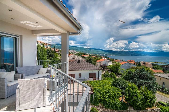 Gîte pour 6 personnes, avec balcon/terrasse à Novi Vinodolski - 2