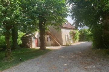 Location de vacances pour 4 personnes, animaux acceptés à Farges-en-Septaine