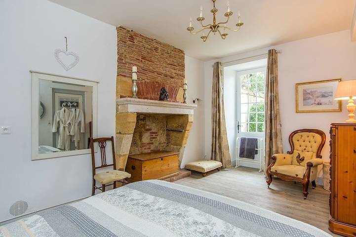 Gîte pour 2 personnes, avec terrasse et jardin dans Office de Tourisme de Bergerac Sud Dordogne - 4