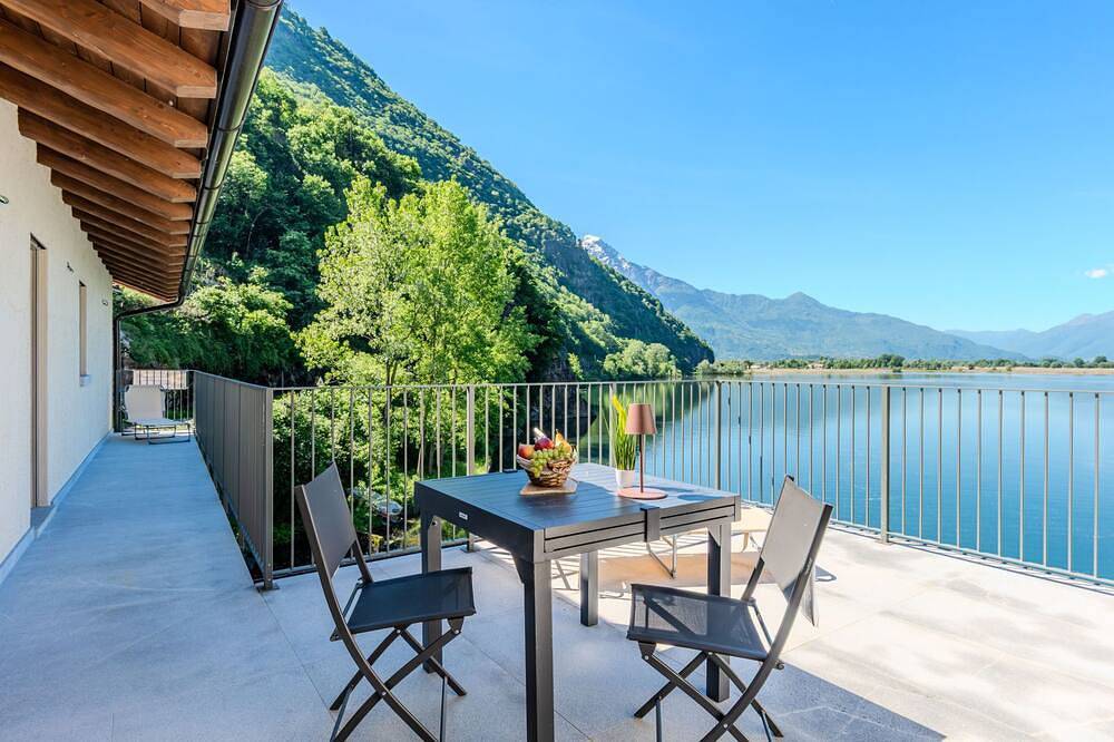 Ganze Wohnung, Ferienwohnung Svasso in Verceia, Comer See