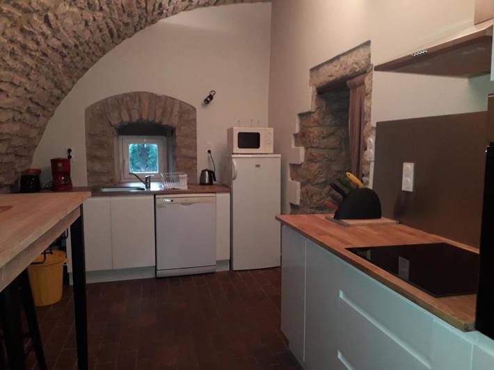 Location de vacances pour 6 personnes, avec jardin et terrasse dans Saint-Geniez-d'Olt-et-d'Aubrac - 3