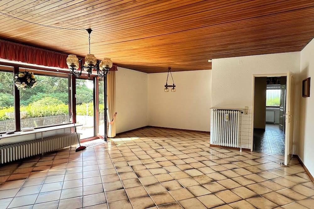 Wohnung /Monteurswohnung 3 Schlafz./naturbelassen und beruhigt, Nähe Hamburg in Kreis Pinneberg