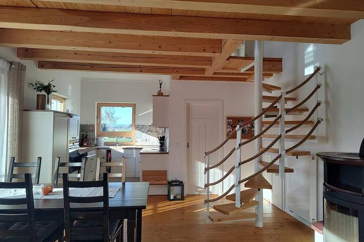 Ferienwohnung für 6 Personen, mit Balkon und Garten in Kirchberg im Wald