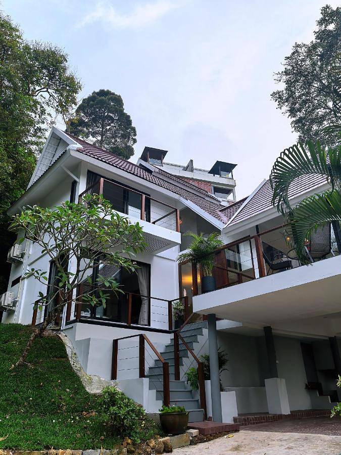 Villa für 6 Personen, mit Pool und Ausblick sowie Garten in Phuket