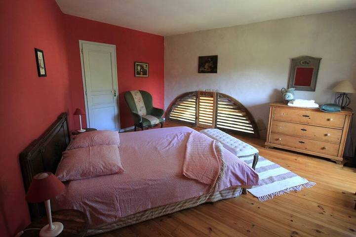 Location de vacances pour 9 personnes, avec piscine et jardin à Miramont-d'Astarac - 3