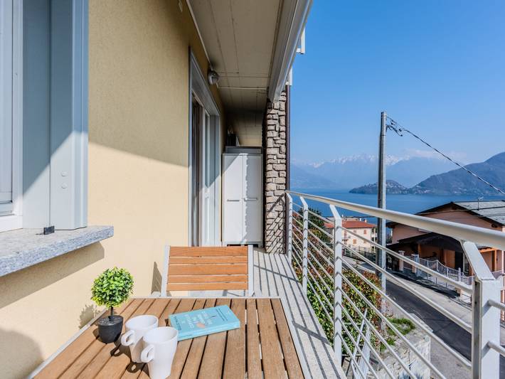 Ferienwohnung für 5 Personen, mit Garten und Terrasse sowie Seeblick in Pianello del Lario