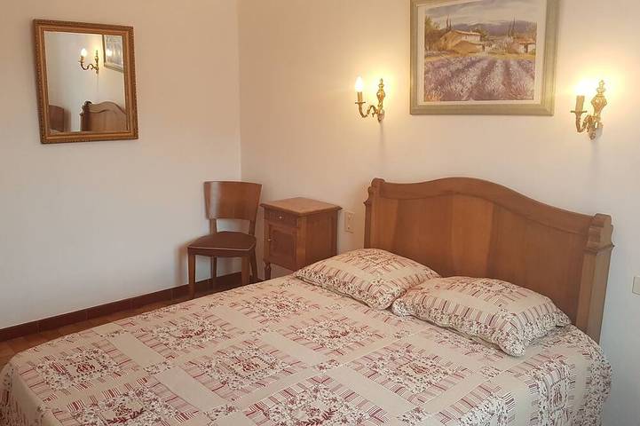 Location de vacances pour 4 personnes, avec jardin à Riez - 3