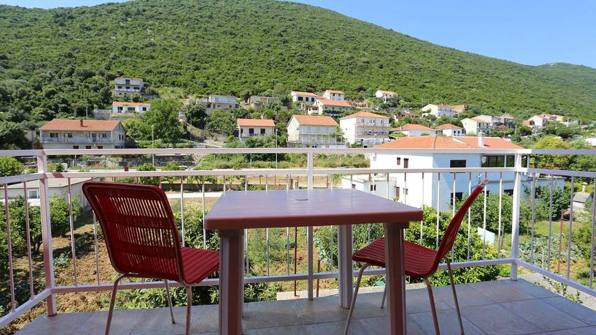 Apartament wakacyjny dla 6 osób w Trpanj