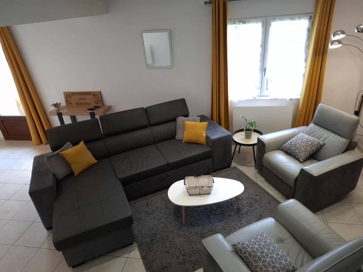 Maison 2 chambres 4 lits 15mn Aéroport de Beauvais 5mn du château de la trye in Hermès, Oise