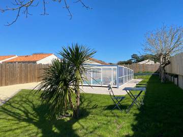 Gîte pour 6 personnes, avec terrasse dans Plage du Goulet