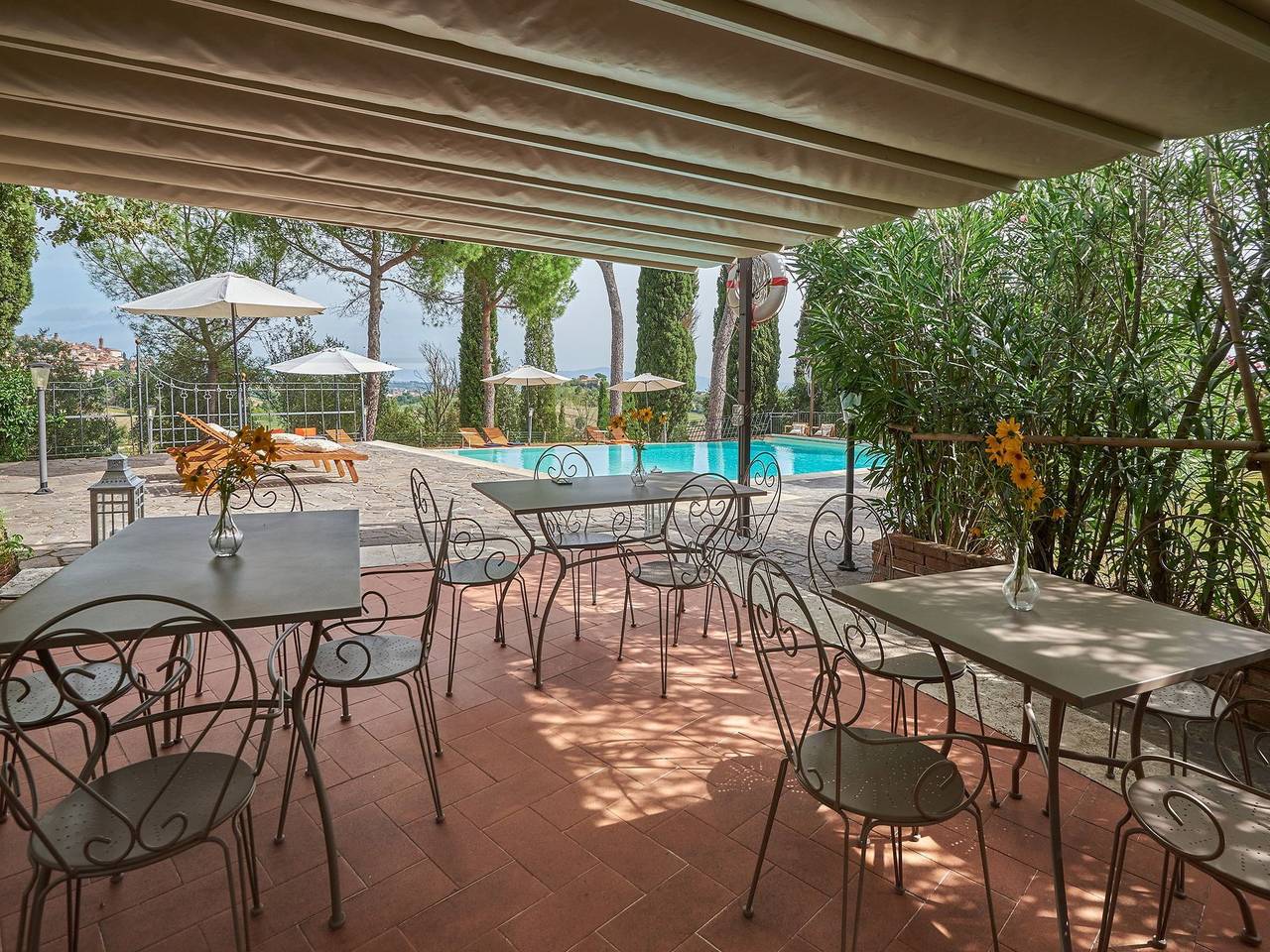 Ganze Wohnung, Rosa castellett' Wohnung mit Pool in Torrita di Siena, Siena Provinz