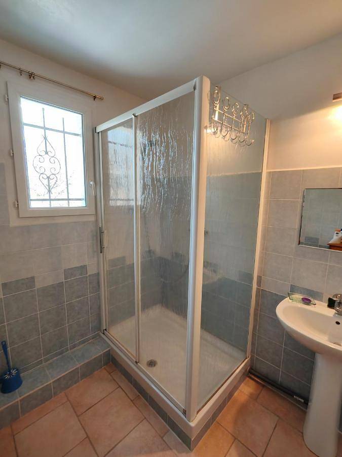 Location de vacances pour 2 personnes, avec jardin et vue à Barret-de-Lioure - 4