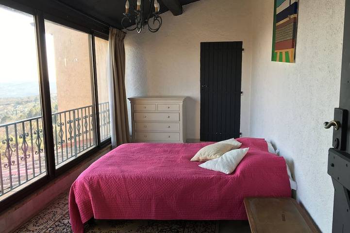 Geräumige Villa mit Pool und atemberaubenden Aussichten in Saint-Cézaire-sur-Siagne, Cannes und Umgebung