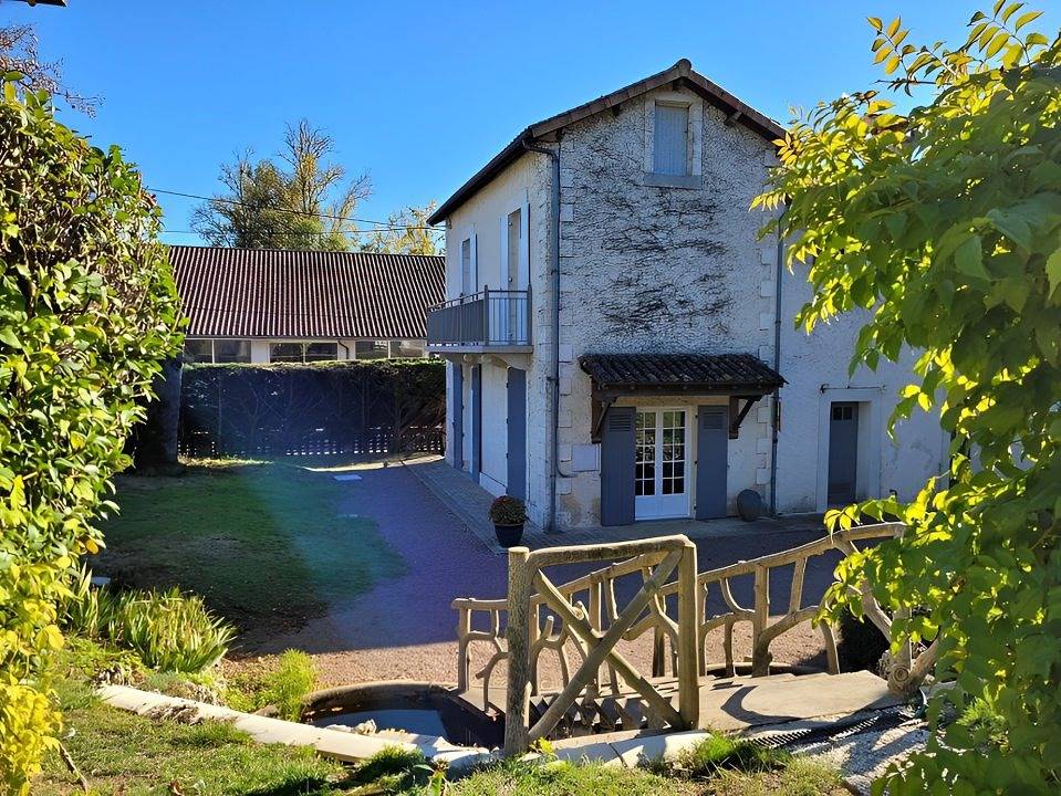 Au Grand Mur - Chambre Chapeau de Paille in Périgord Blanc