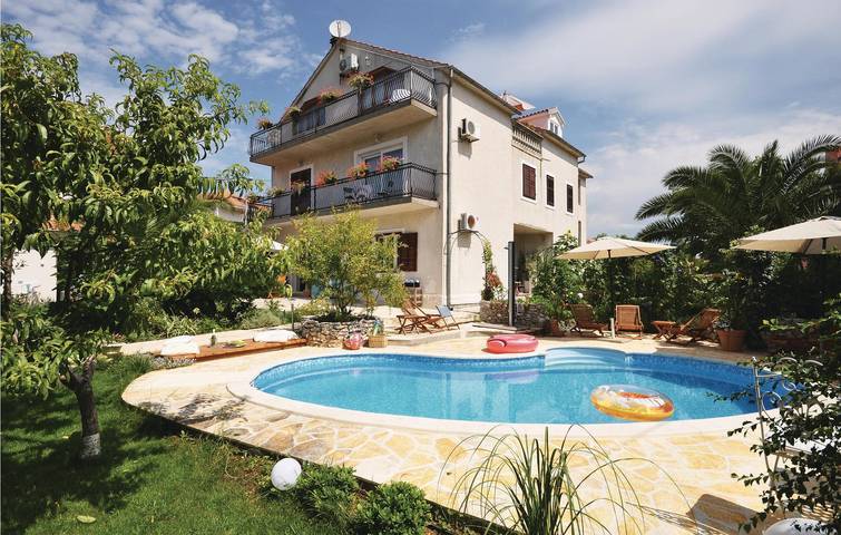 Apartament wakacyjny dla 6 osób w Vodice