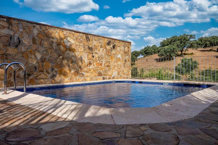 Casa de vacaciones para 8 personas, con Terraza y Jardín además de Piscina y Vistas en Los Pedroches - 4