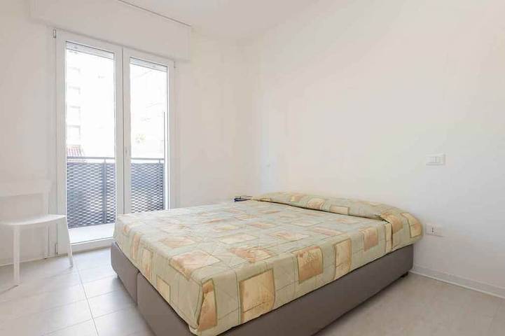 Ganze Wohnung, Ferienwohnung mit Klimaanlage und Balkon in Ufficio 5, Lignano Sabbiadoro