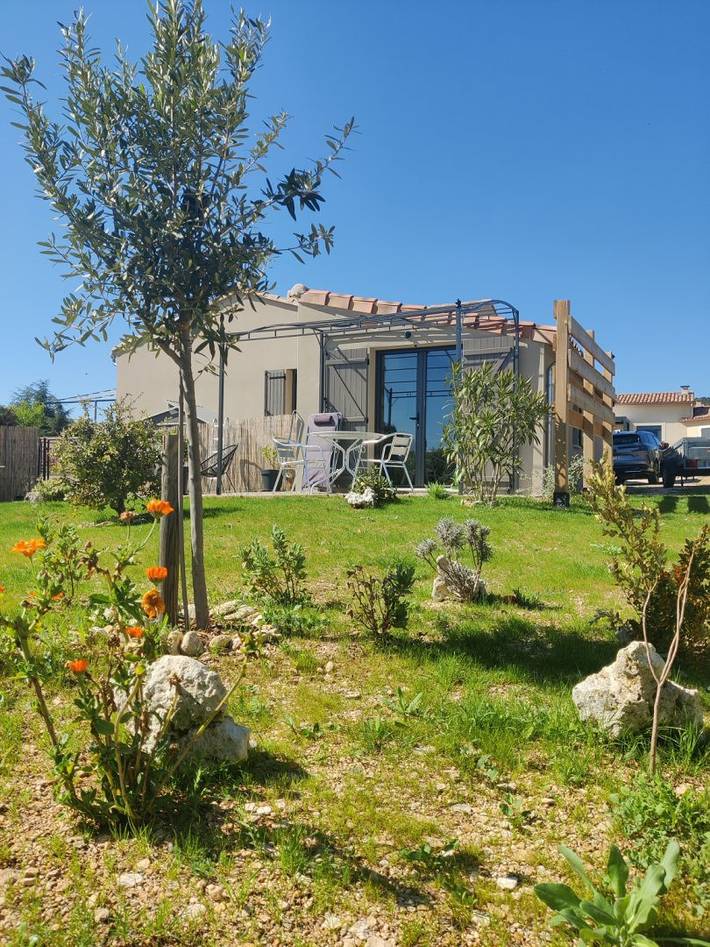 Studio pour 2 personnes, avec jardin ainsi que piscine et terrasse - 1