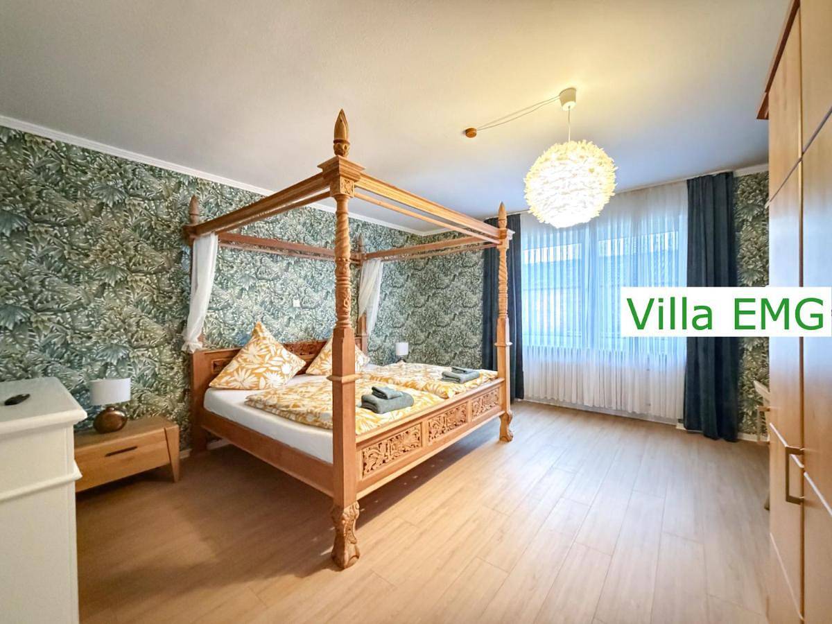 Ferienhaus Villa Emg Saerbeck nah Münster Riesenbeck Osnabrück mit Pool, Sauna, Garten für Familien Gruppen bis 23 Personen in Saerbeck, Münsterland