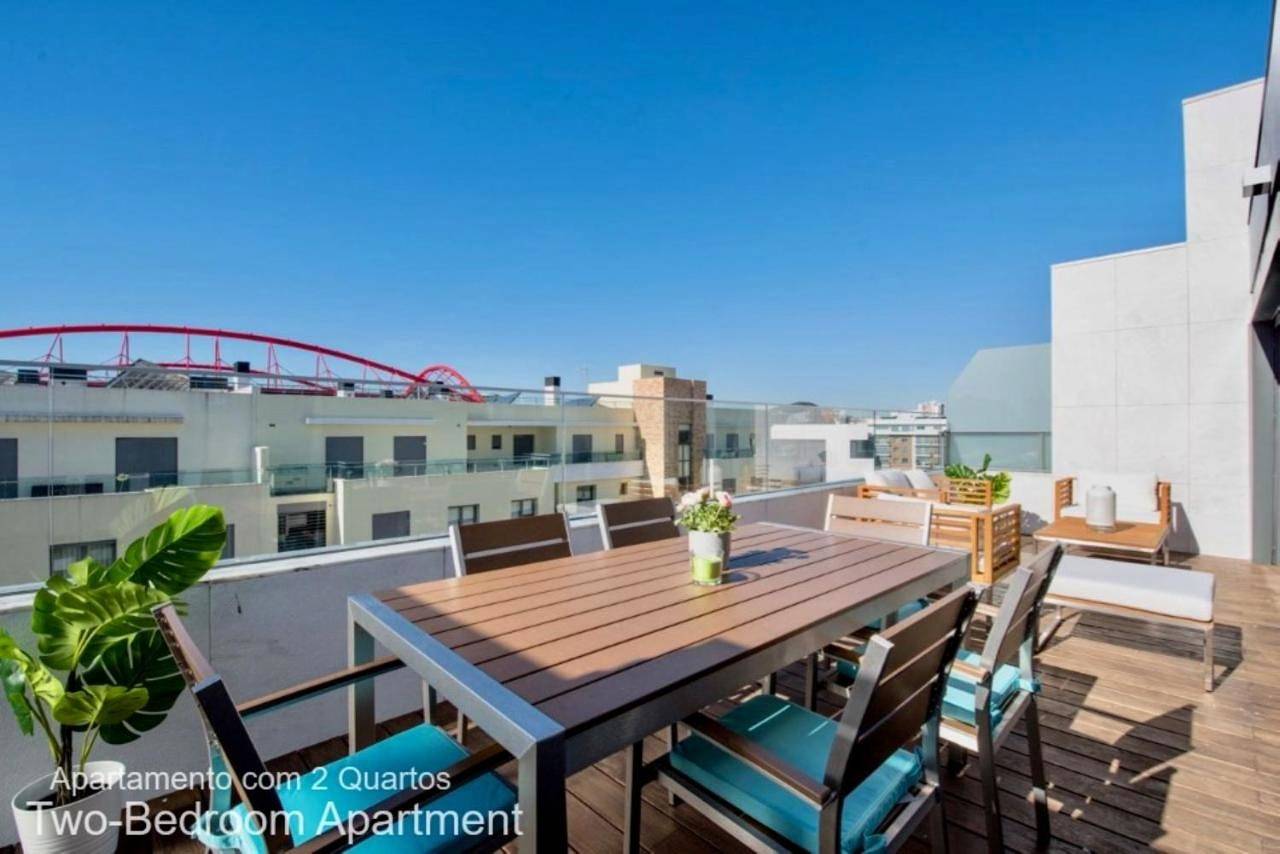 Apartamento inteiro, Apartment with Balcony in Lisboa, Costa de Lisboa