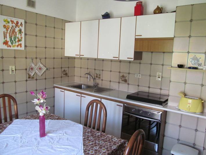 Appartamento intero, Appartment Laura in San Bartolomeo al Mare (Città), San Bartolomeo al Mare