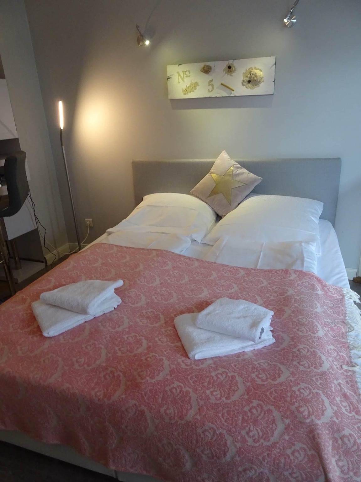 Ganze Ferienwohnung, App.2 (1 Zimmer | max. 2P) in Westerland, Sylt (Gemeinde)