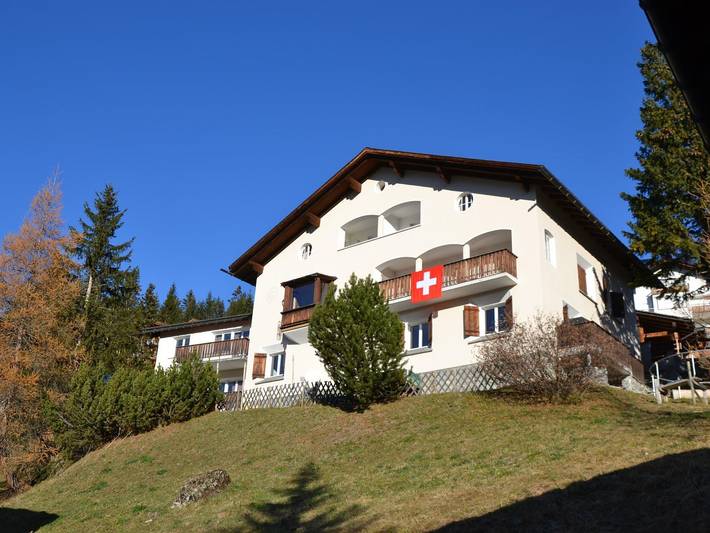 Ferienwohnung für 4 Personen, mit Terrasse und Seeblick in Arosa