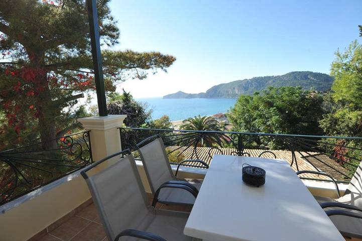 Ferienhaus für 4 Personen, mit Ausblick und Garten, kinderfreundlich
