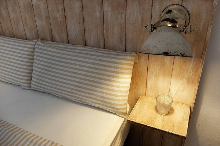 Petite maison charmante située à 500m de la plage avec piscine privée in Playa del Arenal, Jávea