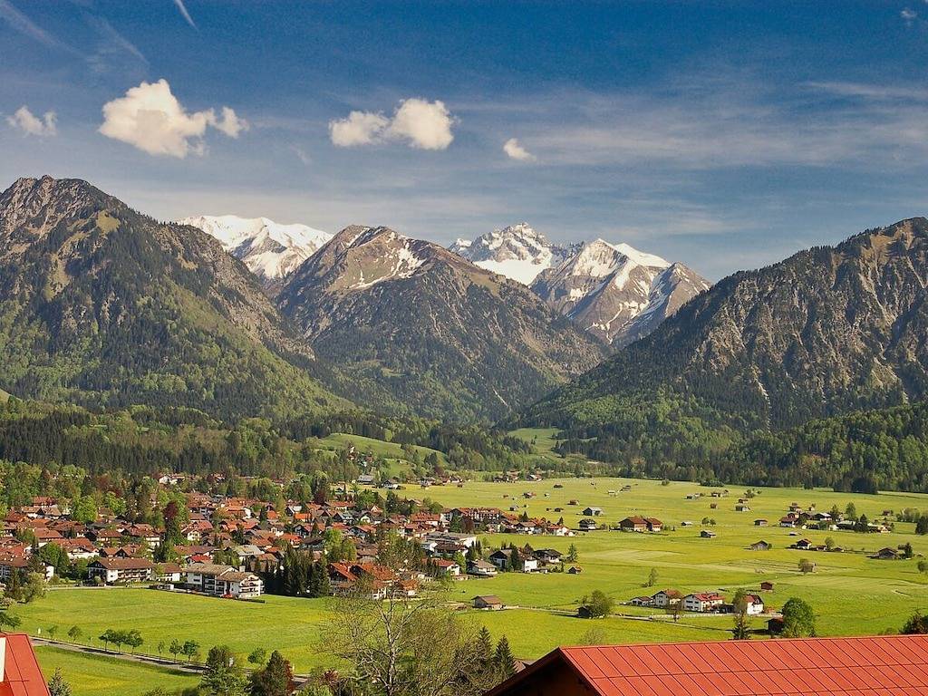 Über   Oberstdorf in Jauchen, Oberstdorf