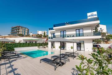 Villa mit pool für 8 Personen, mit Pool und Ausblick sowie Garten in Albanien