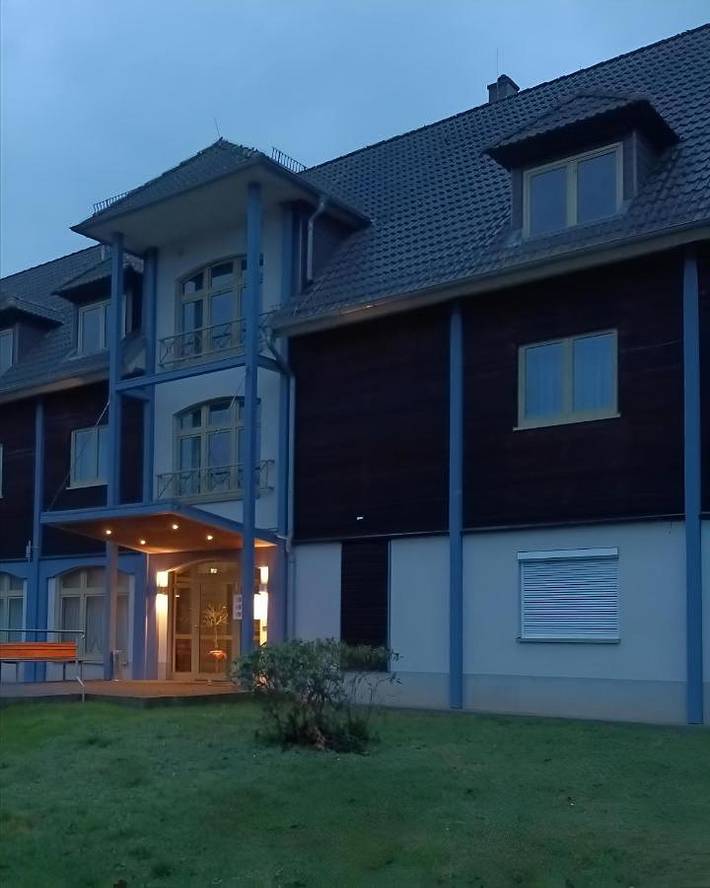Ferienwohnung für 4 Personen, mit Garten und Ausblick in Zeschdorf