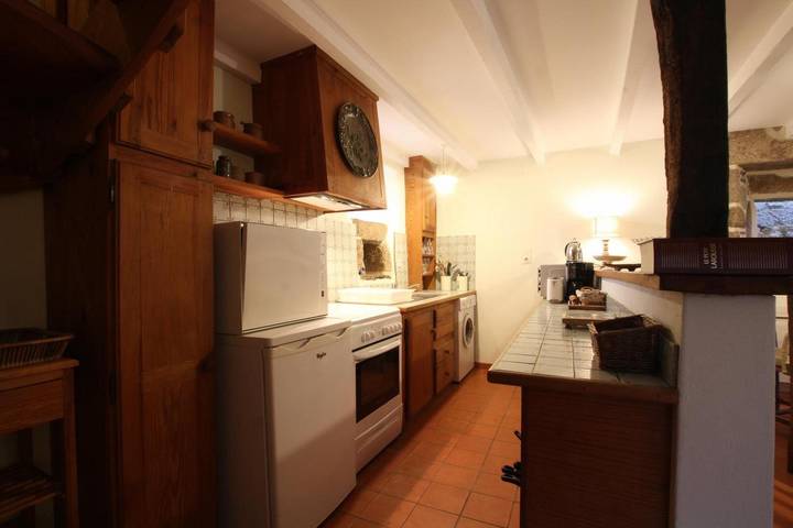 Gîte pour 4 personnes, avec jardin à Réville - 2