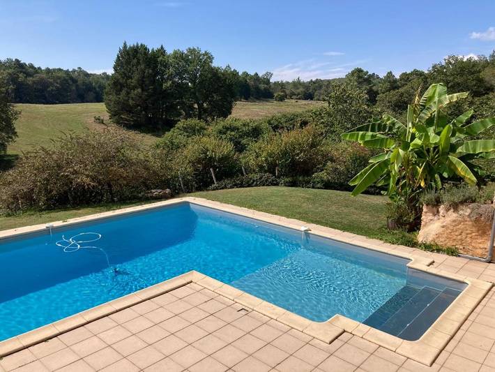 Location de vacances pour 8 personnes, avec jardin ainsi que vue et piscine à Prats-du-Périgord - 3