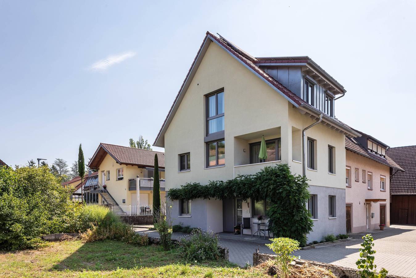 Modernes Ferienhaus Paula mit Pool am Kaiserstuhl in Ihringen, Kaiserstuhl