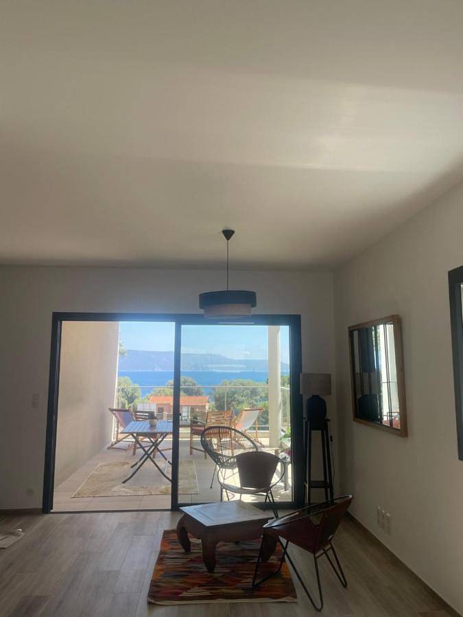 Appartement de vacances pour 5 personnes, avec terrasse et vue, animaux acceptés