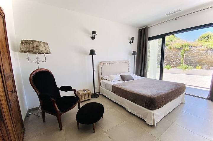 Location de vacances pour 8 personnes, avec jardin et terrasse à Pietracorbara - 4