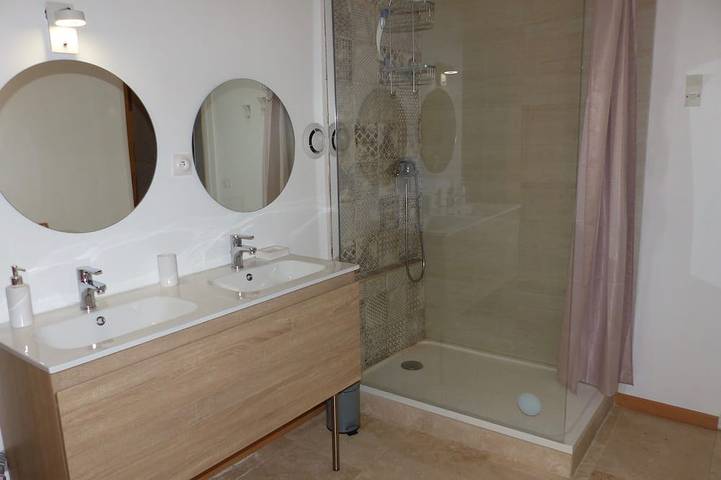 Ferienhaus für 6 Personen, mit Balkon und Garten in Les Vans - 4