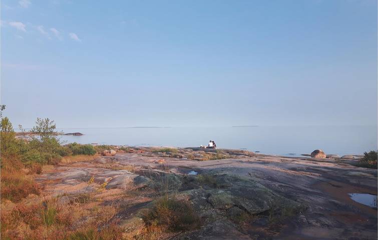 Hus för 9 Personer med terass in Hammarö, Vänern