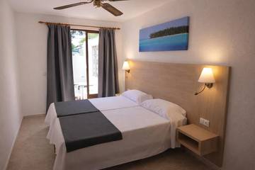 Hotel in Cala d'Or, Santanyí für 1 