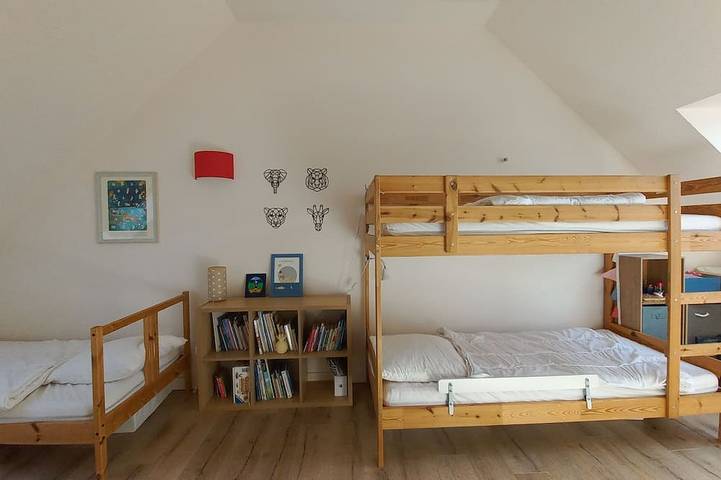 Location de vacances pour 8 personnes, avec terrasse et jardin à Beg Meil - 4