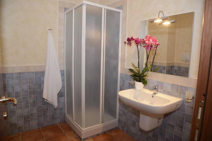 Apartamento entero, Afrodite-Elegante villa con vistas a la piscina. in Policoro, Golfo de Tarento