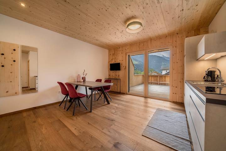 Appartamento intero, Appartamento 'Naturapartments Alpreid Zirbe' con vista sulle montagne, terrazze e Wi-Fi in San Pancrazio, Gruppo Ortles-Cevedale