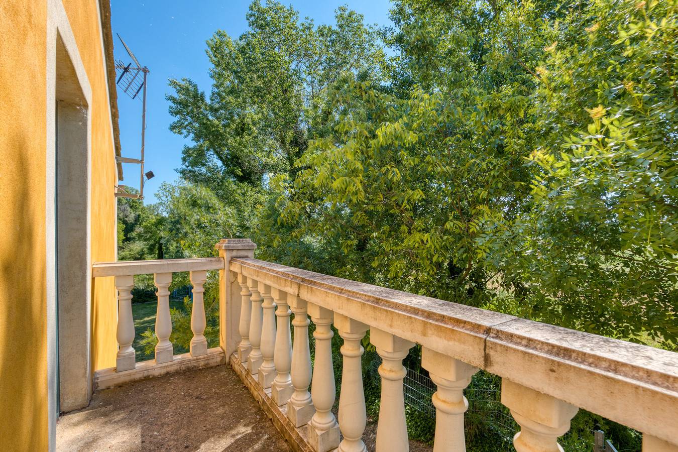 Casa de vacaciones 'Citron' con piscina compartida, jardín privado y Wi-Fi in Aspiran, Región de Lodève