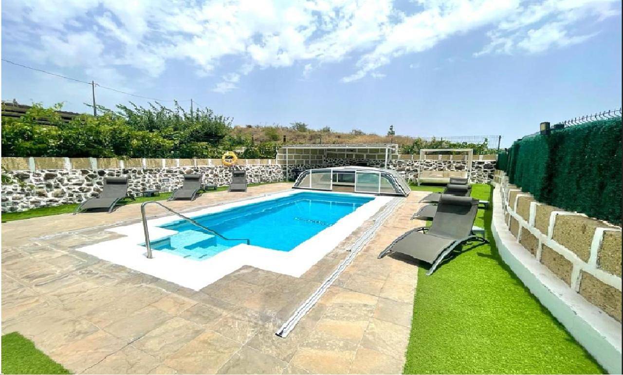 Casa Rural Finca Paraíso. Heated pool in El Arriendo, Vilaflor