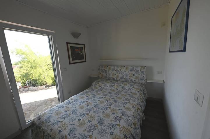 Ferienhaus für 4 Personen, mit Terrasse und Garten in Sant'Andrea - 2